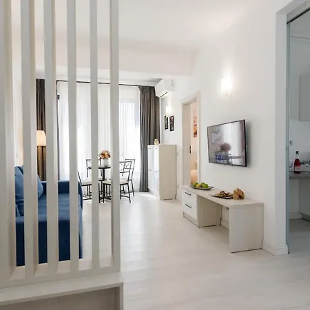 Aquarium 5 * Năvodari