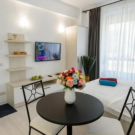 Aquarium 5 Apartment Navodari